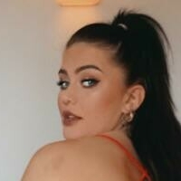 Karen Xo Nua