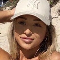 Kira Battley Nua