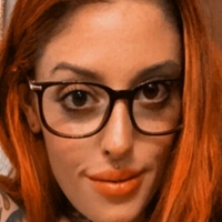 Kittentheredhead Nua