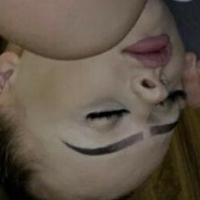 Lara.bttn Nua