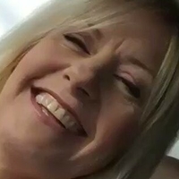 Laura Dotson Nua