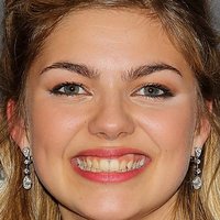 Louane Emera Nua