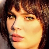 Madison Decambra Nua