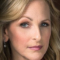 Marlee Matlin Nua