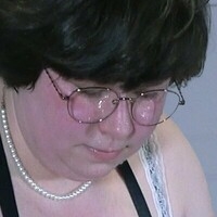 meloniekares2 Nua