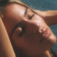 Miami Mandy Nua