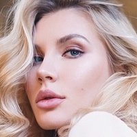 Milana Yuzhakova Nua