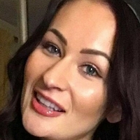 MillieBrooksOfficial Nua