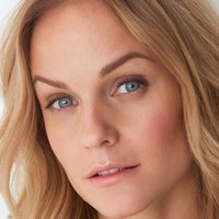 Mirjam Weichselbraun Nua