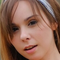Nature Girl Nat Nua
