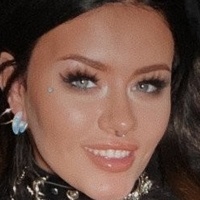 Niamh Velvet Nua