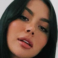 Nicole Betancur Nua