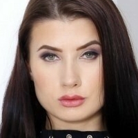 Nicole Black Nua