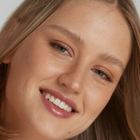 Nicole Shechter Nua
