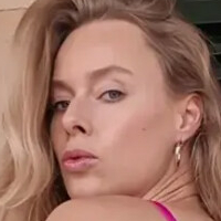 Nina Thomas Nua