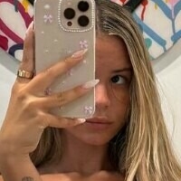 noelleleyva Nua
