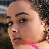 Riana Dejesus Nua