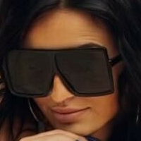 Ronika Eskins Nua