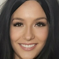 sarah.martinezoff Nua