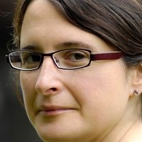 Sarah Moss Nua
