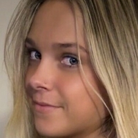 Scarletterose_504259 Nua