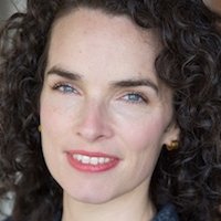 Susanna East Nua