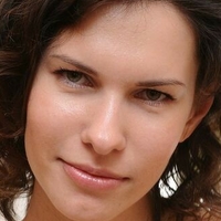 Suzanna A Nua
