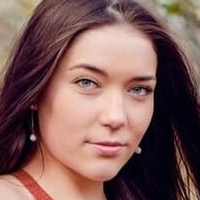 Tamsyn Hilton Nua