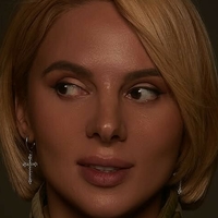 Tatyana Yashkina Nua