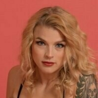 theofficialamandashow Nua