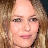 Vanessa Paradis Nua