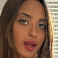 Veronika Tauros/ Nika Tauros Nua