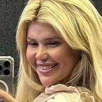 Viviane Bardeson Nua