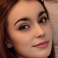 Weronika Woszczek Nua