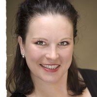 Xénia Molnár Nua